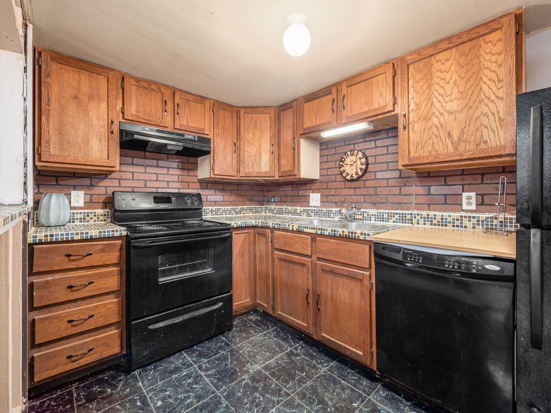 Atlanta Dr, Columbus, OH 43228