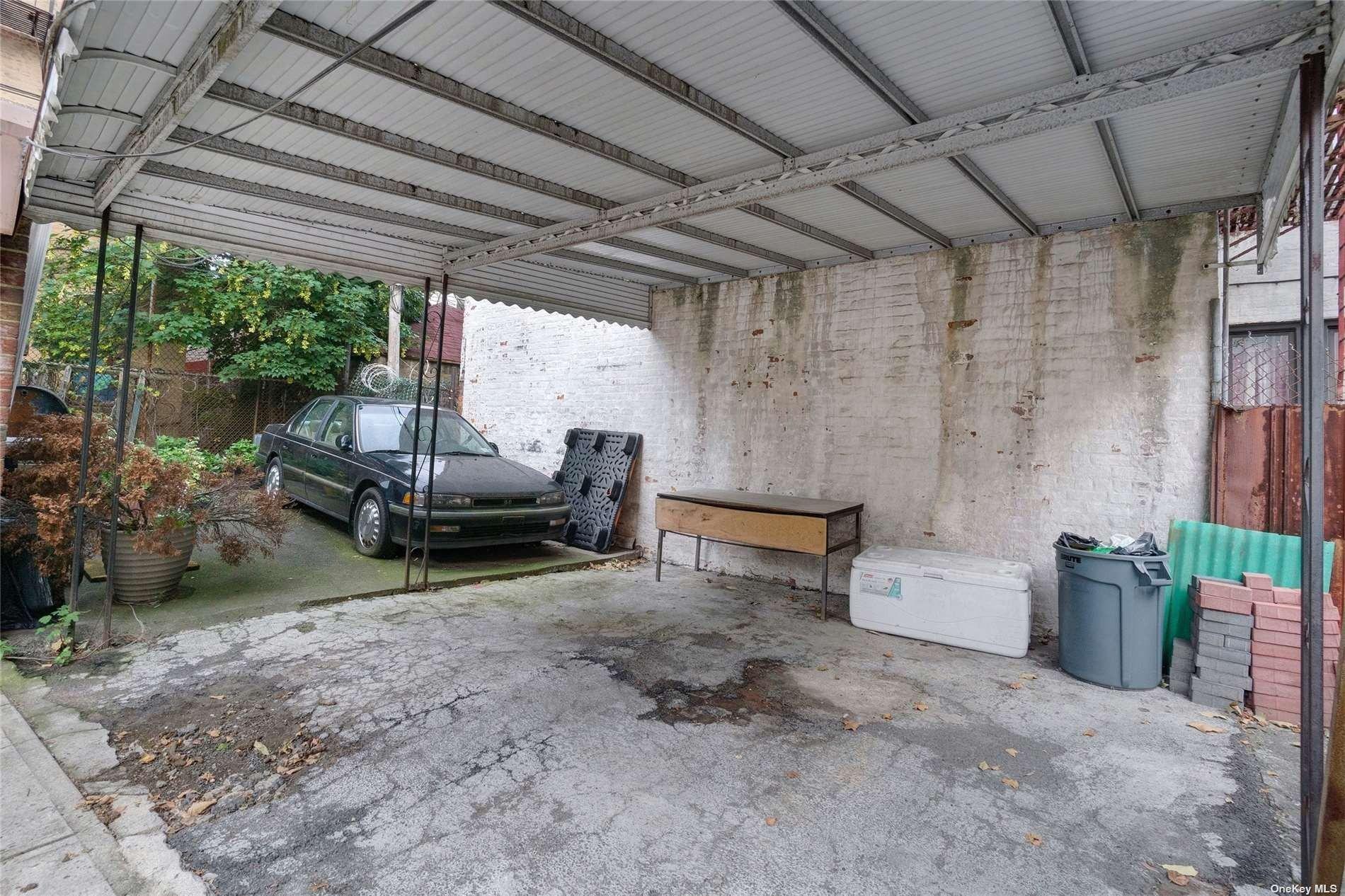 E 31st St, Brooklyn, NY 11226