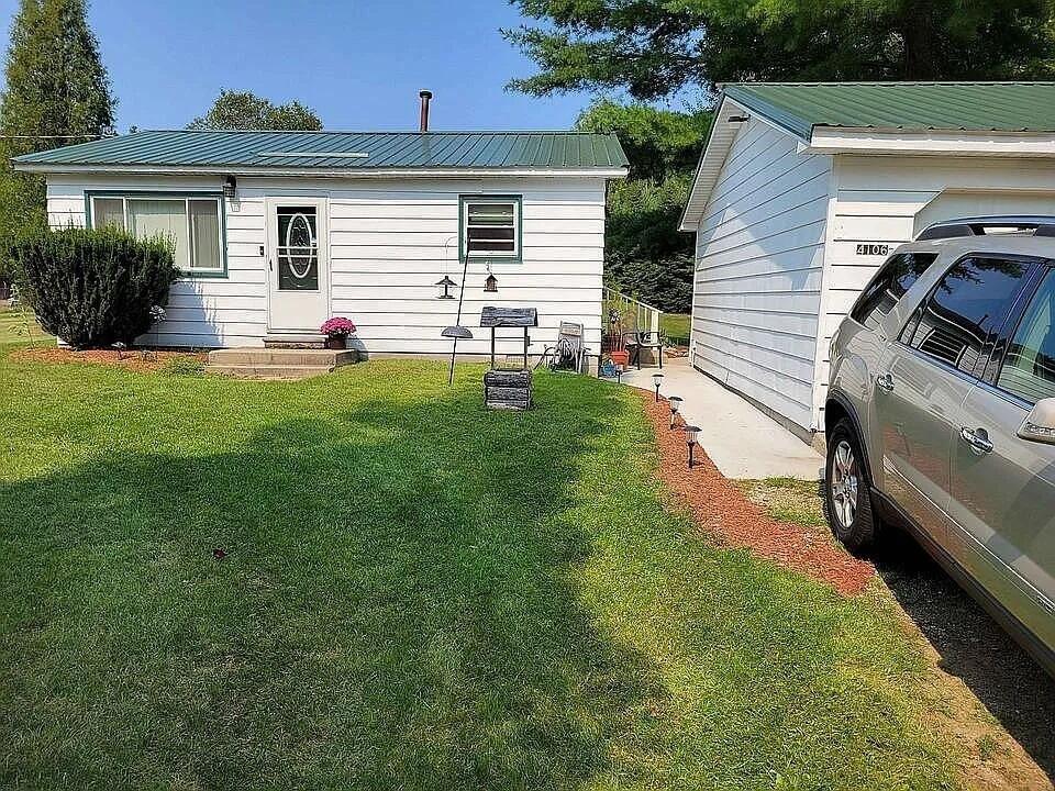 19 Mile Rd, Barryton, MI 49305