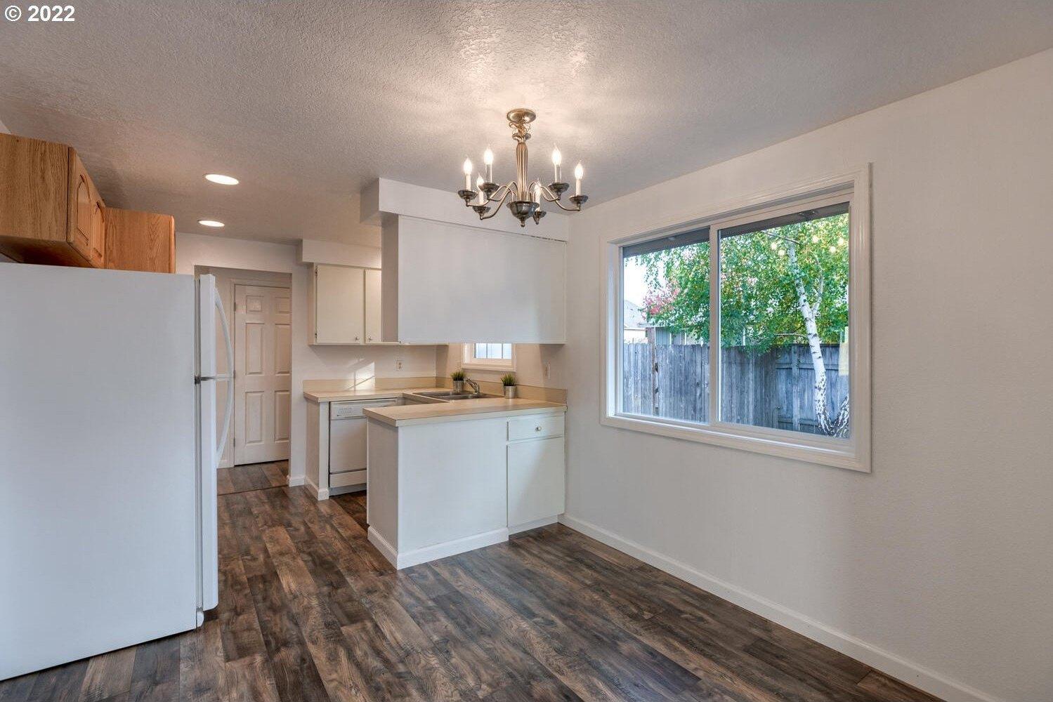 Indian Oak Ct, Molalla, OR 97038