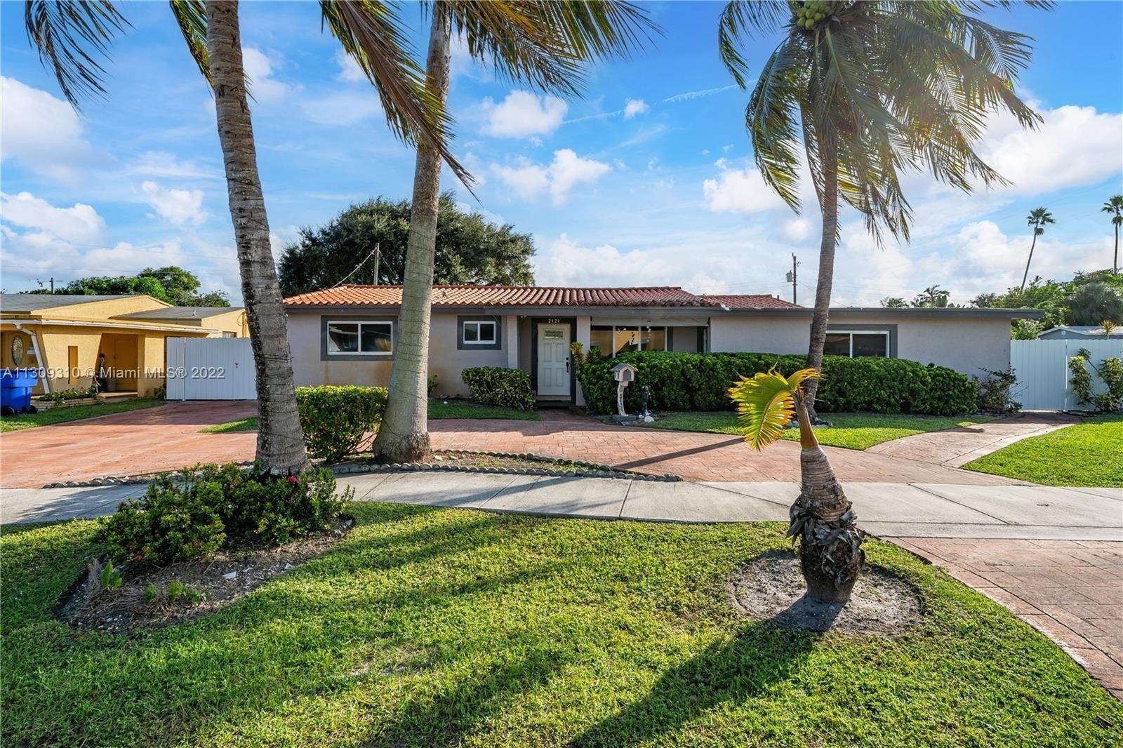Wiley St, Hollywood, FL 33020