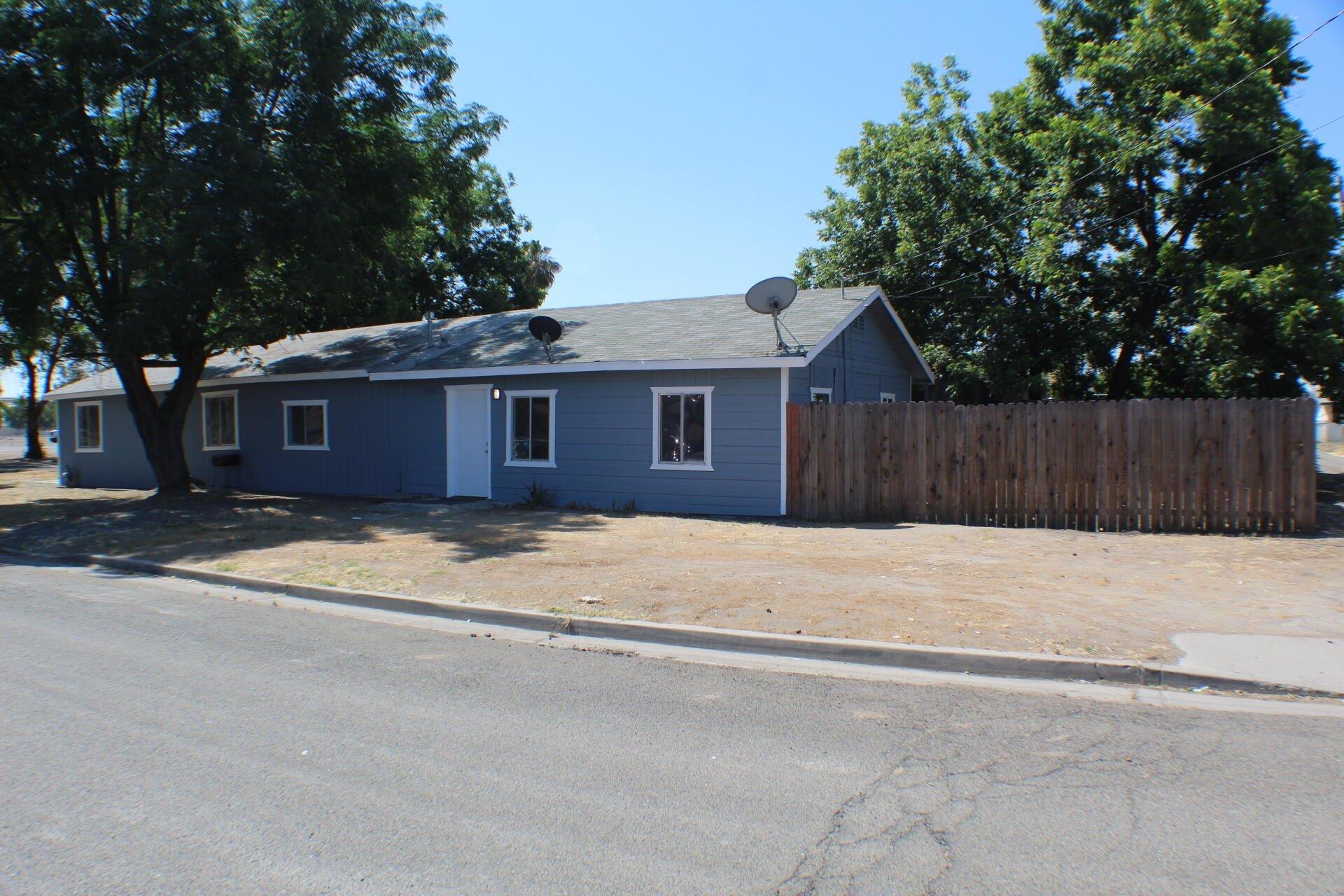 King Ave, Corcoran, CA 93212