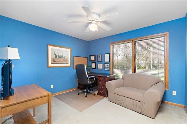 Elm St, Higginsville, MO 64037