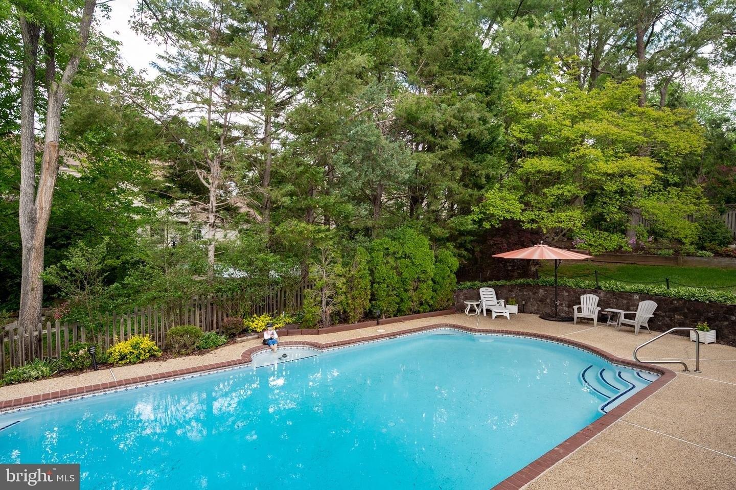 Pickering Pl, Alexandria, VA 22309