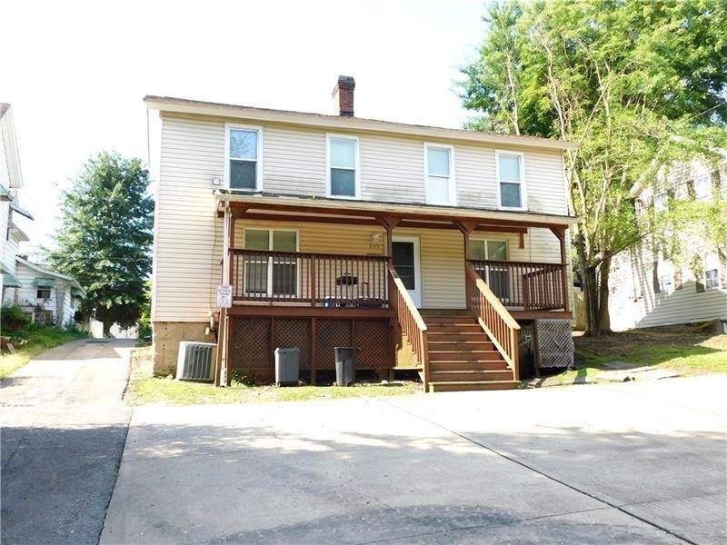 1st St, California, PA 15419