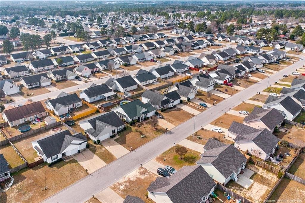 Mingary Ave, Fayetteville, NC 28306