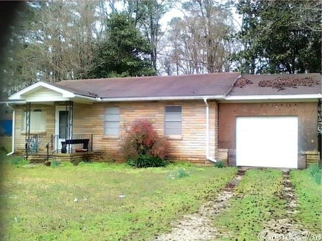 Grand Ave, Benton, AR 72015