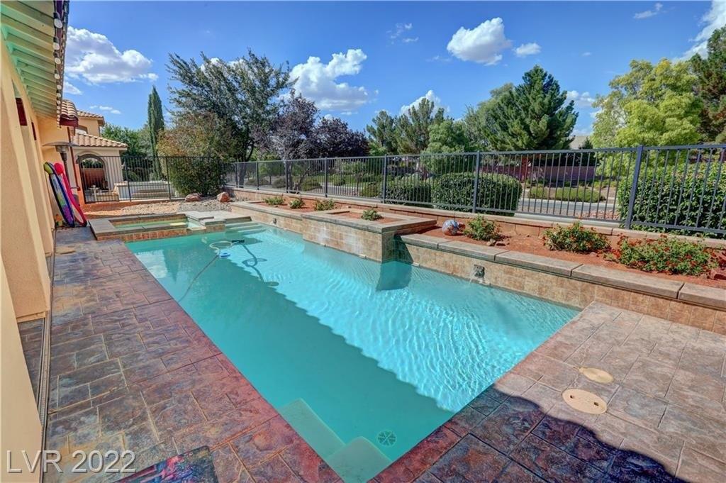 Splendido Ave, Pahrump, NV 89061