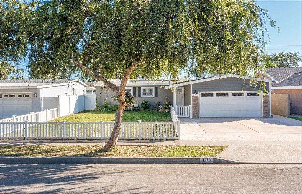 W Ash Ave, Fullerton, CA 92833