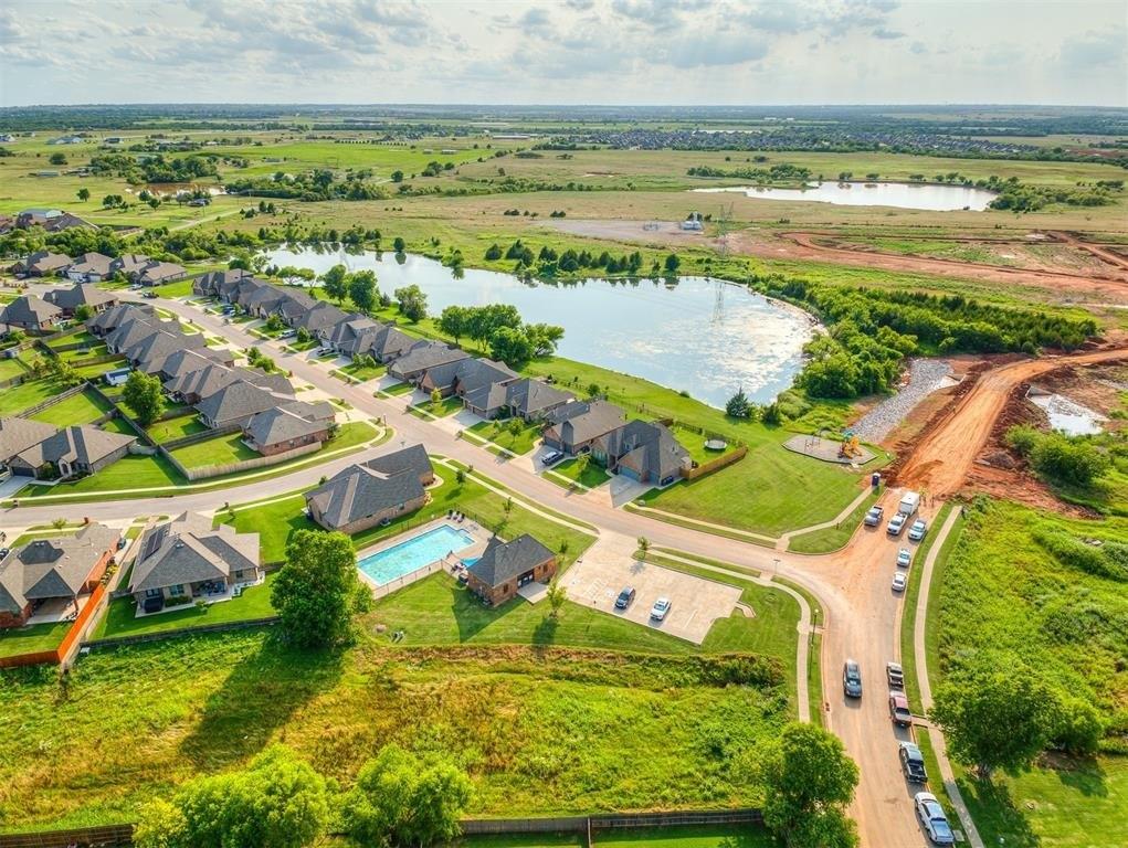Georgian Way, Yukon, OK 73099