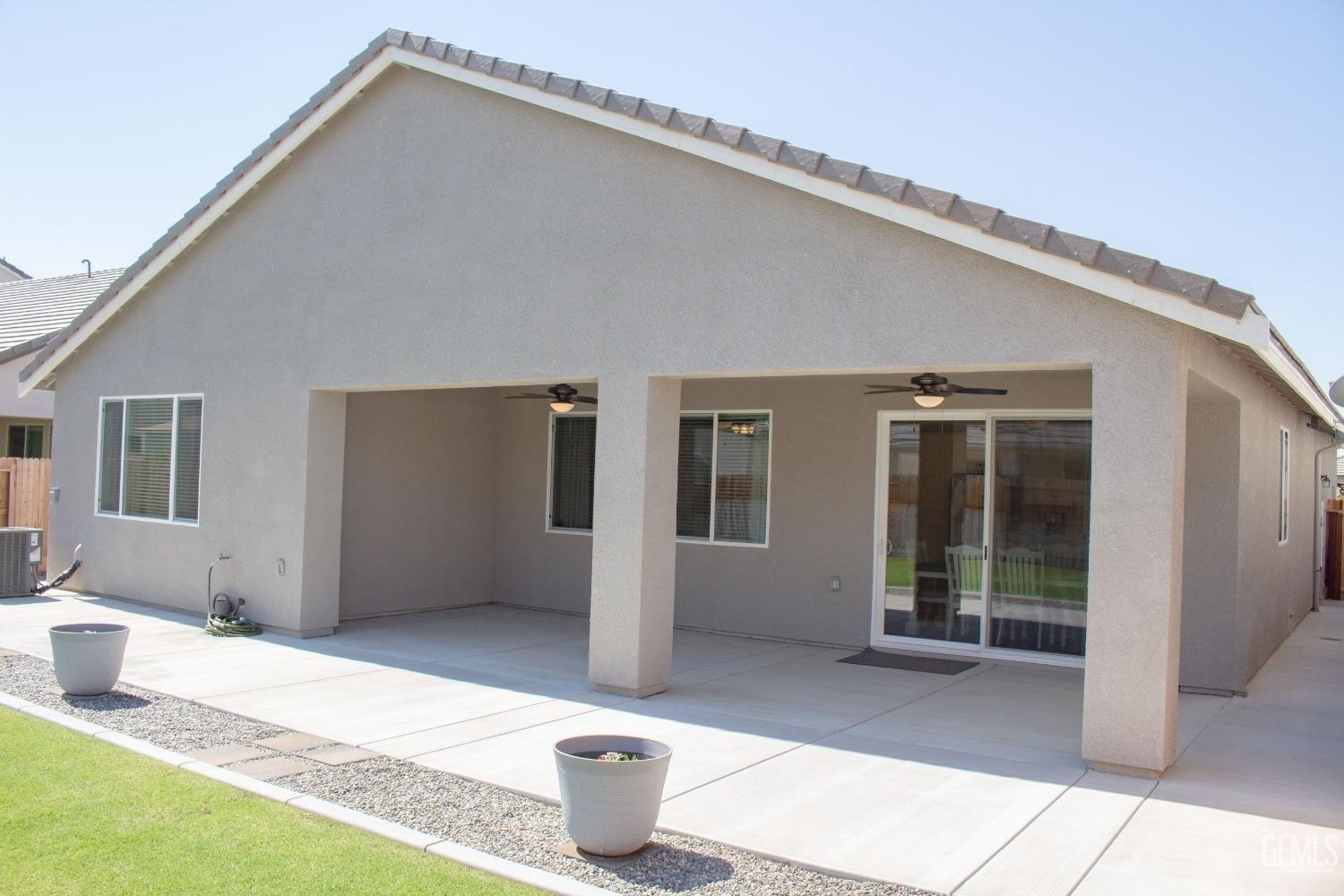 Cole Brook Ct, Bakersfield, CA 93314