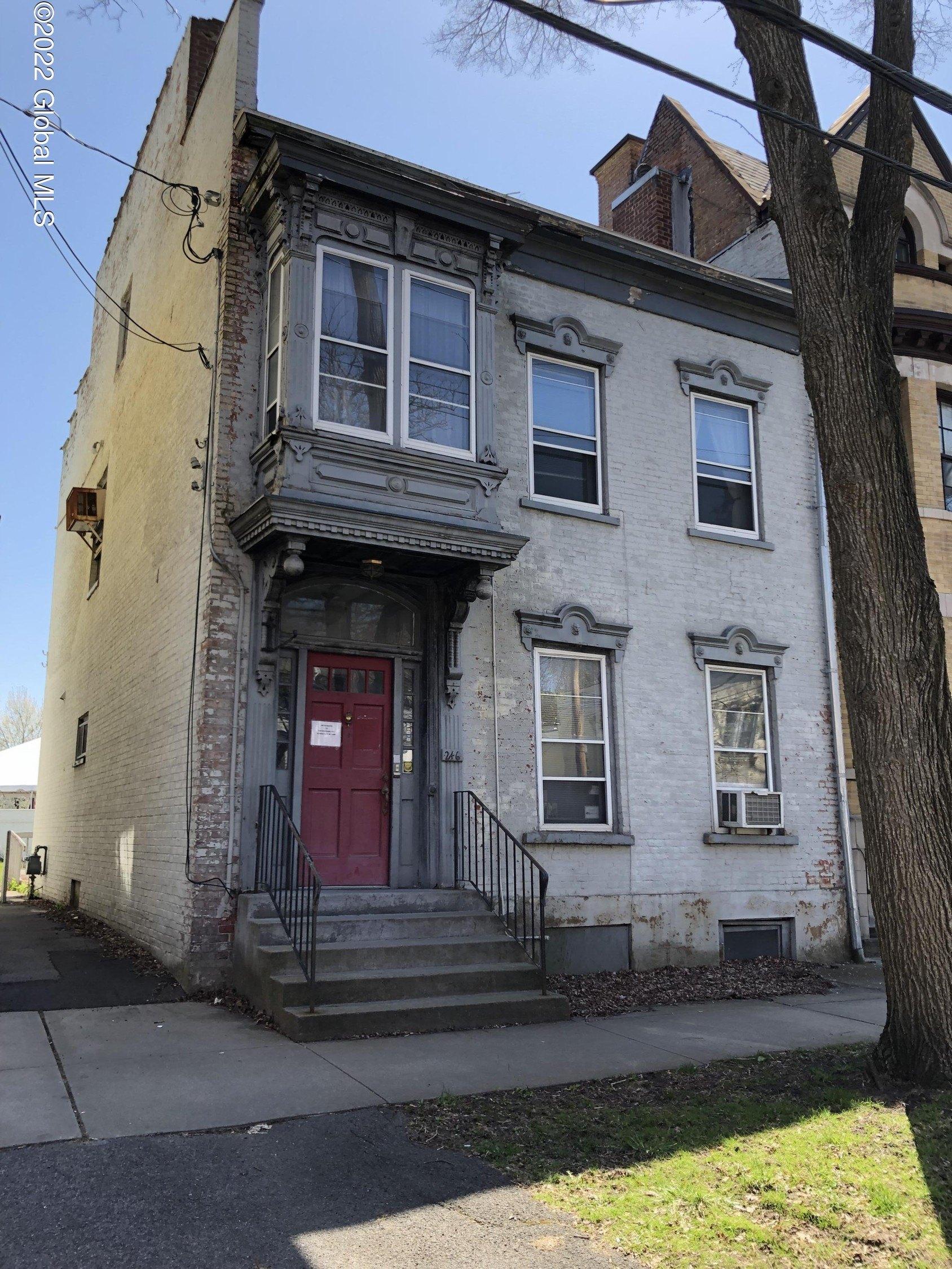 Union St, Schenectady, NY 12305