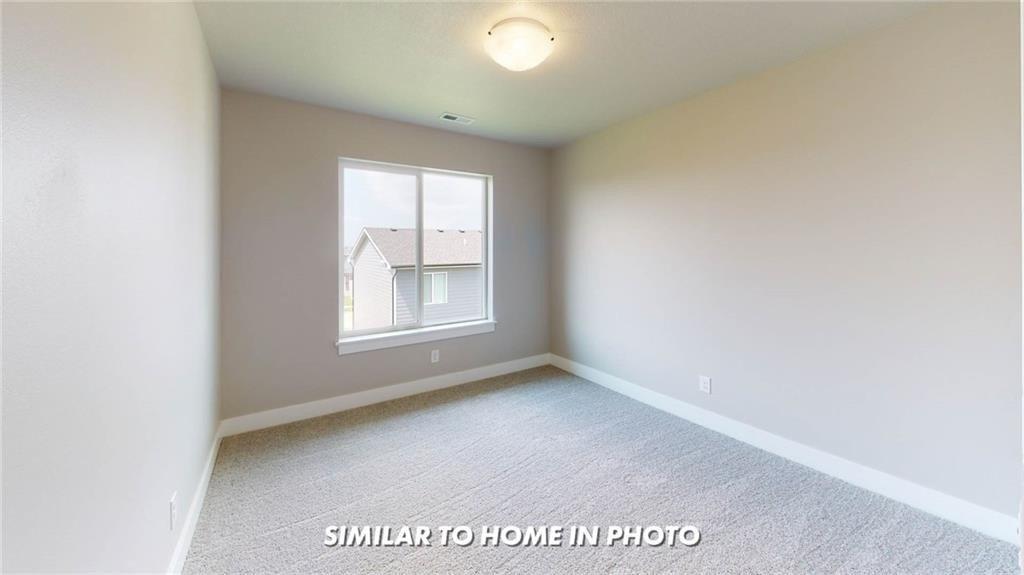 Se Drumlin Dr, Waukee, IA 50263