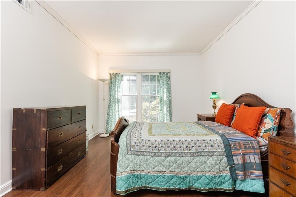 Paces Pl Nw, Atlanta, GA 30327
