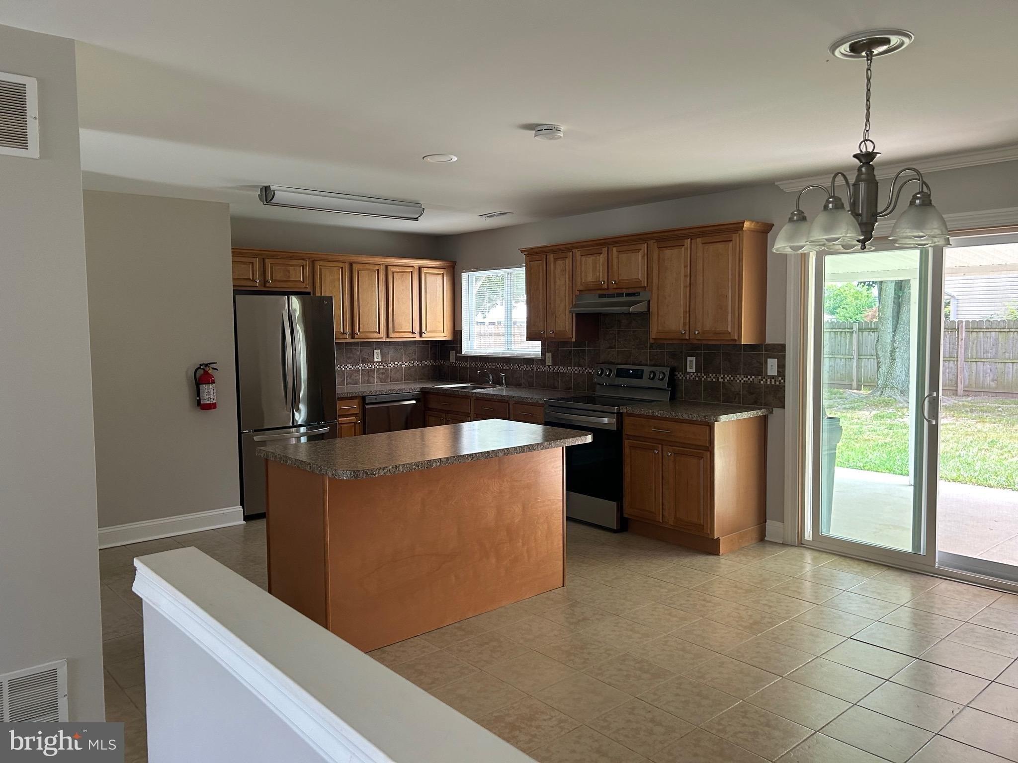 Arcturus Dr, Sewell, NJ 08080