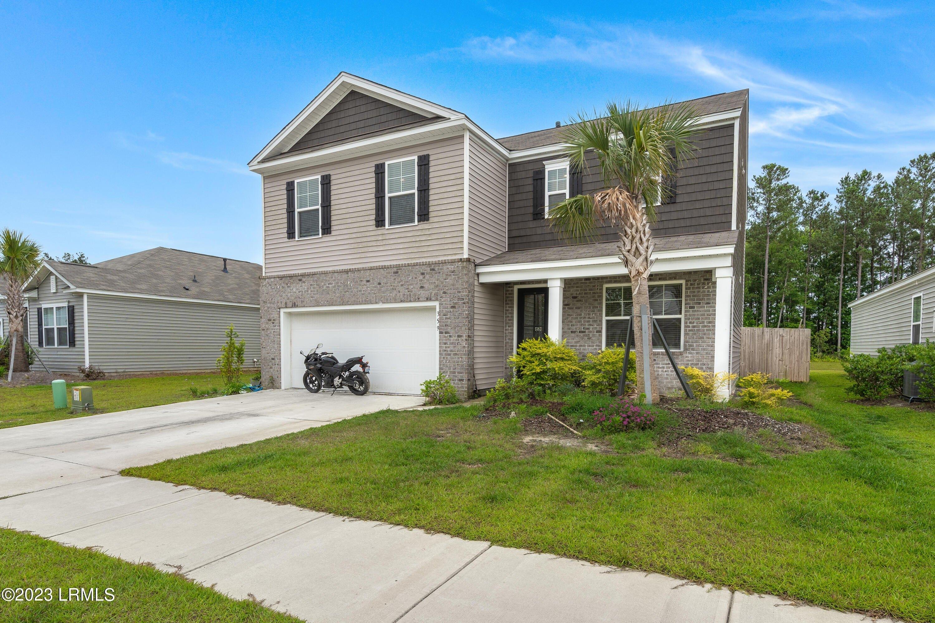 Bering Ln, Summerville, SC 29486