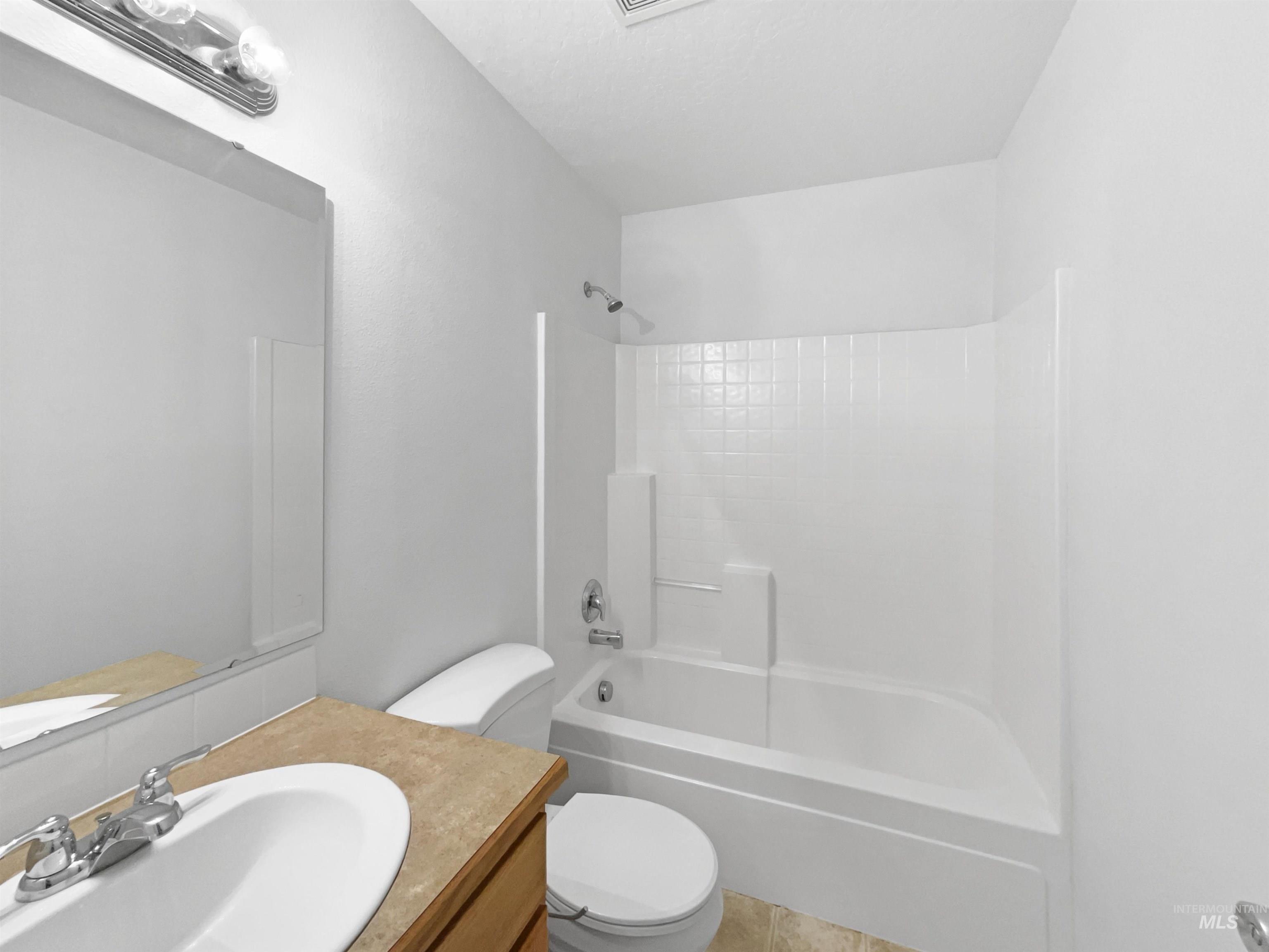 Parkland Way, Caldwell, ID 83605