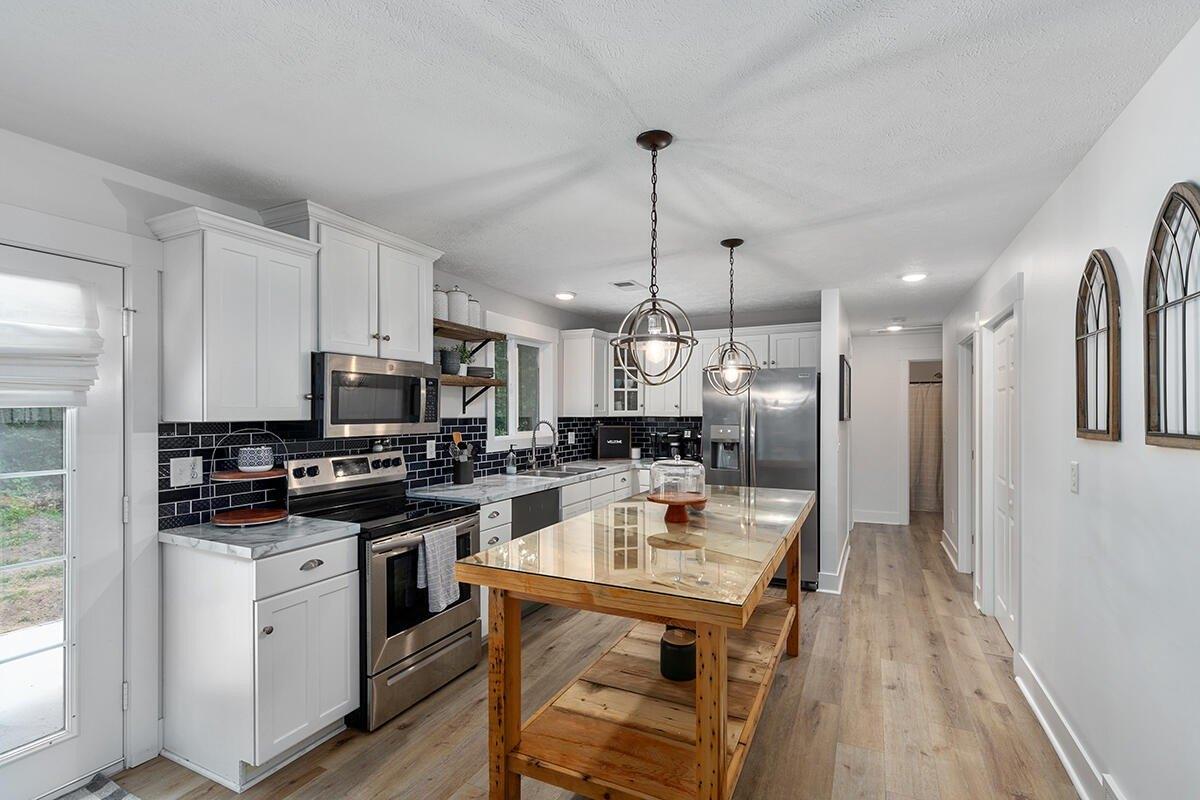 Poulson Rd, Muskegon, MI 49445