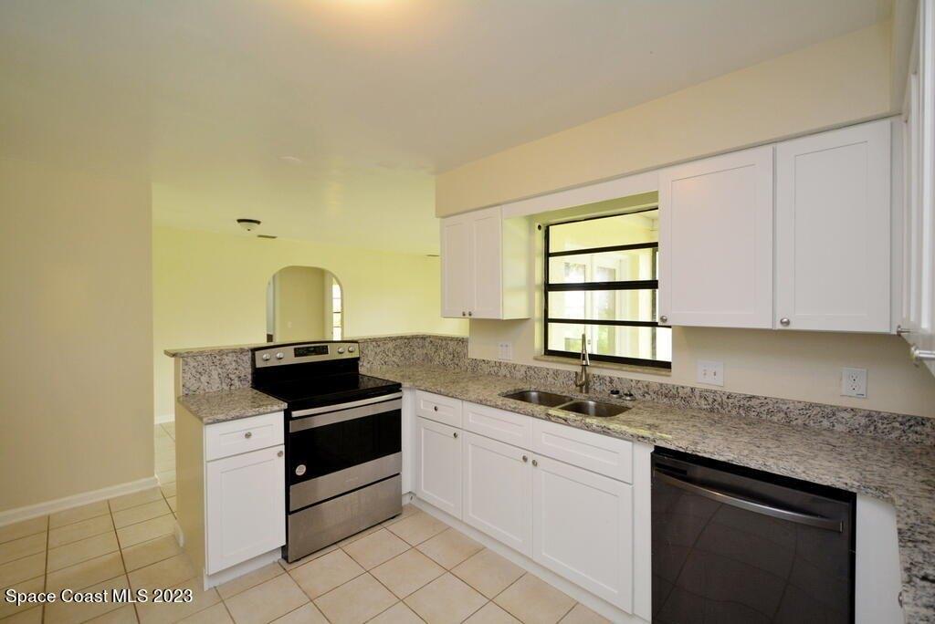 Crown Ave Ne, Palm Bay, FL 32907