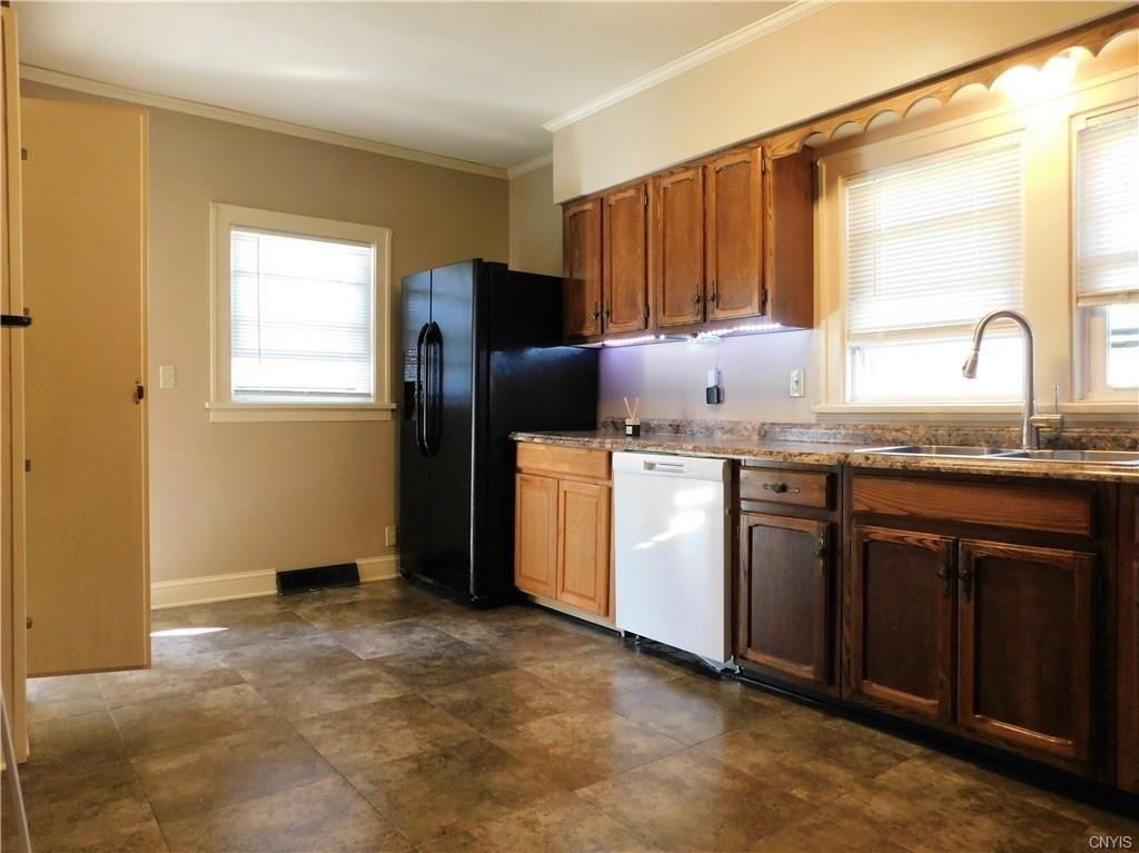 W Liberty St, Rome, NY 13440