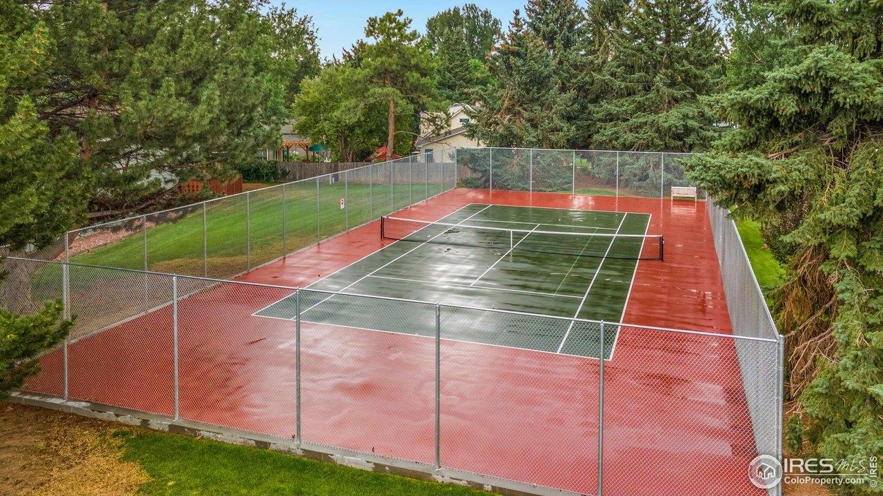 Niagara Ct, Fort Collins, CO 80525
