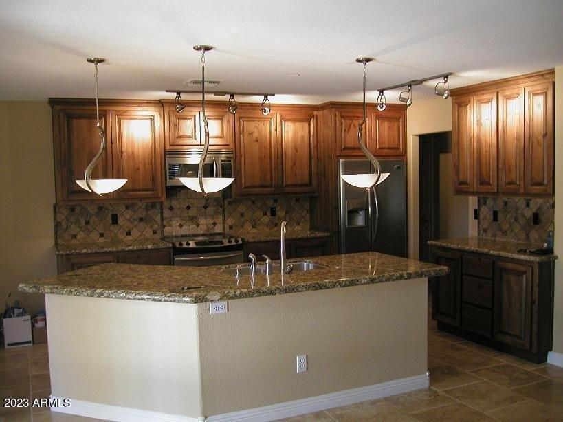 N 57th Dr, Glendale, AZ 85304