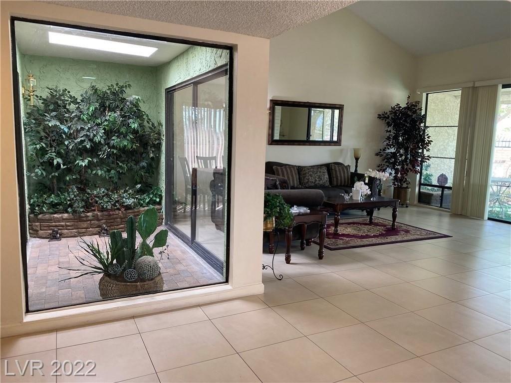 Mirado Ct, Las Vegas, NV 89121