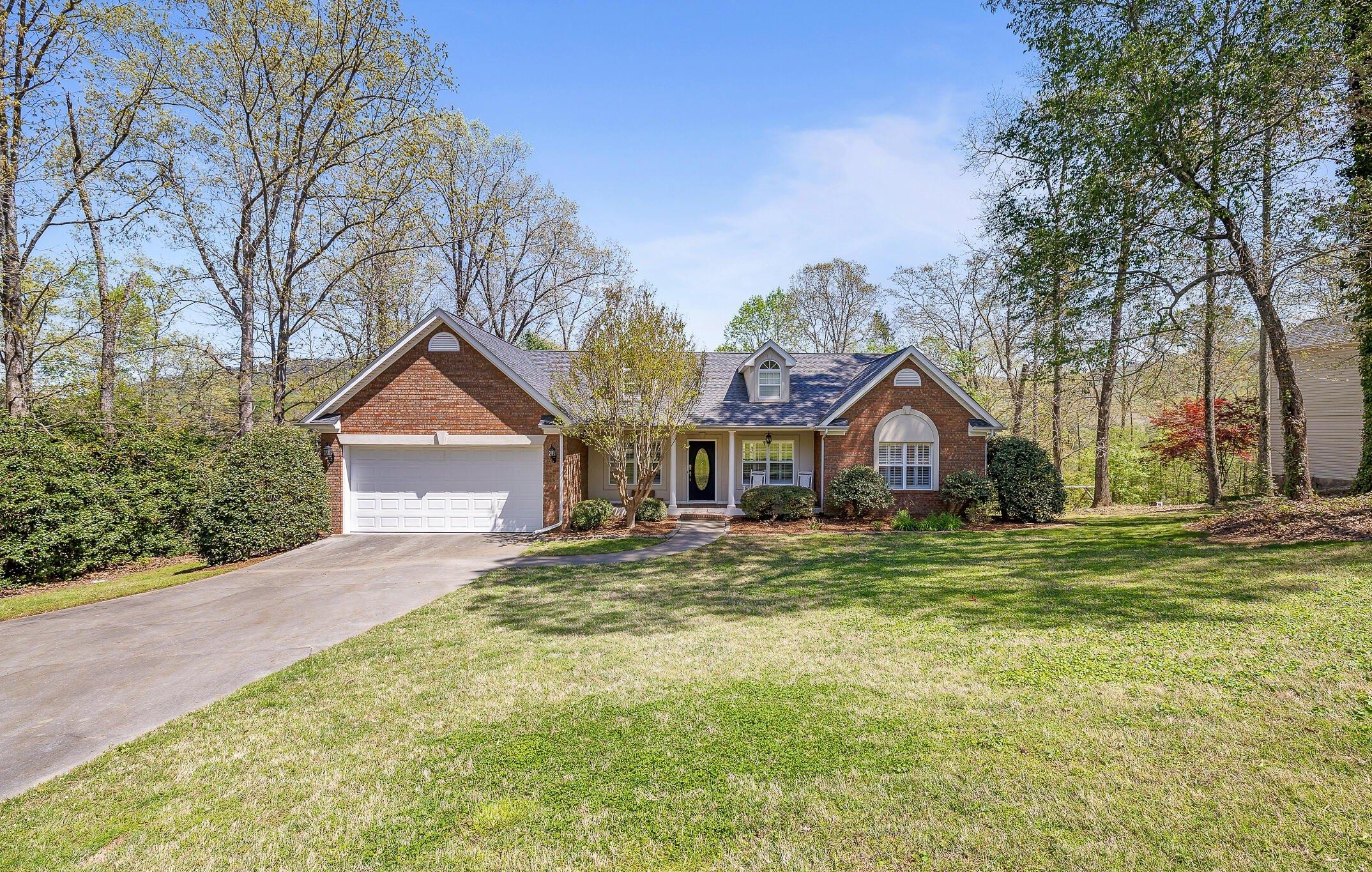 Cross Roads Dr, Rocky Face, GA 30740