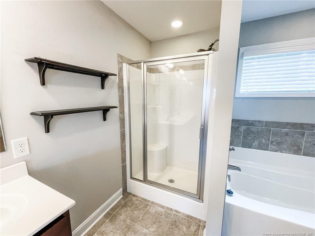 Stonebriar Ave, Raeford, NC 28376