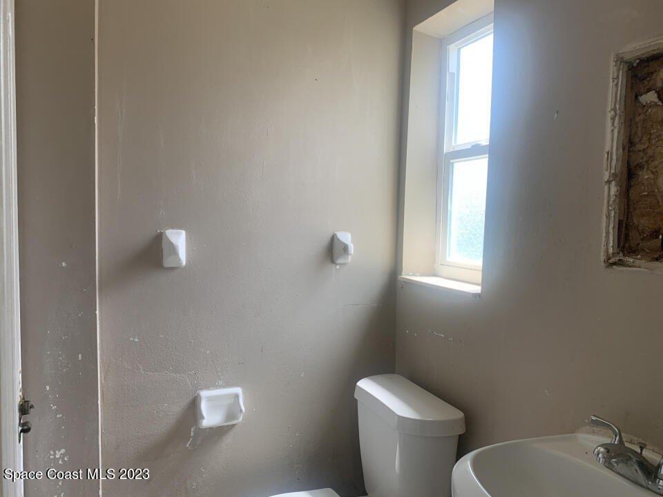Fillmore Ave, Melbourne, FL 32935