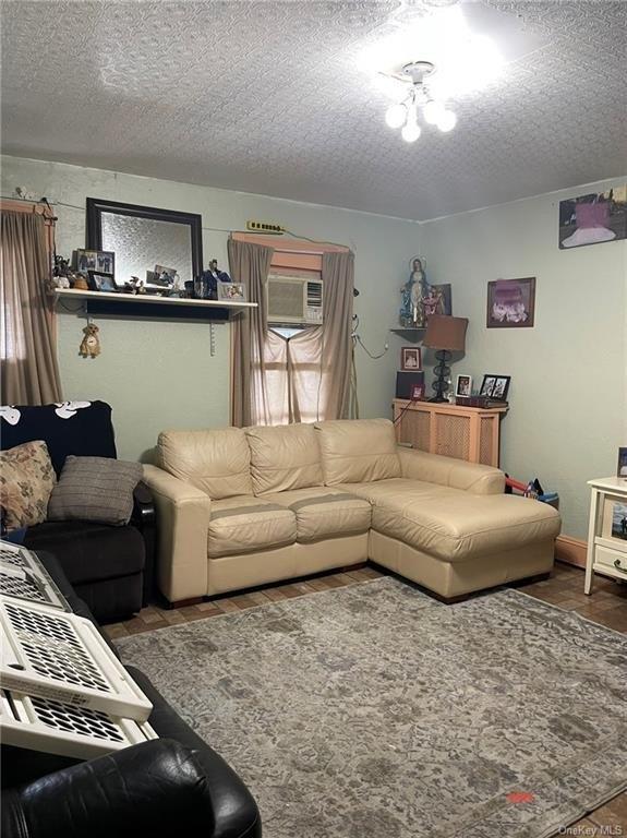 Lafayette Ave, Ossining, NY 10562
