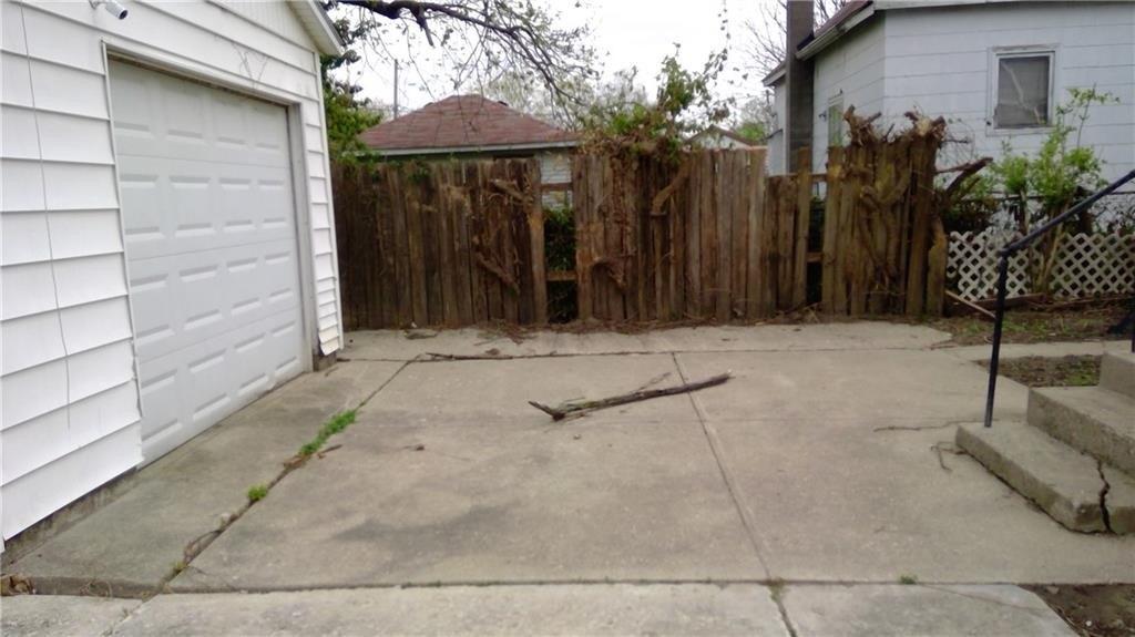 Brookville Rd, Indianapolis, IN 46201