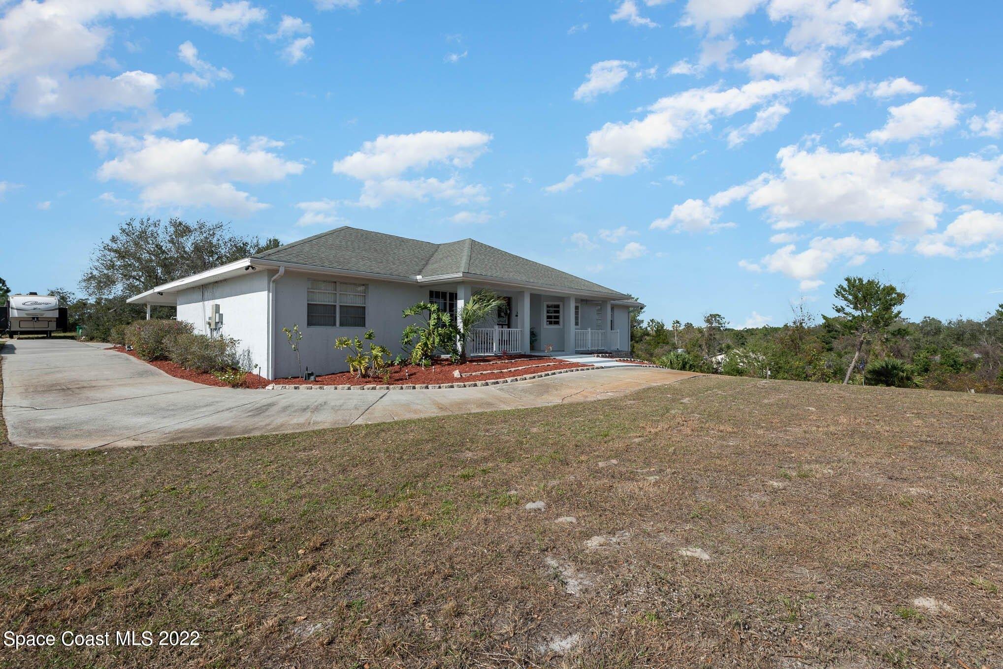 Holder Rd, Mims, FL 32754