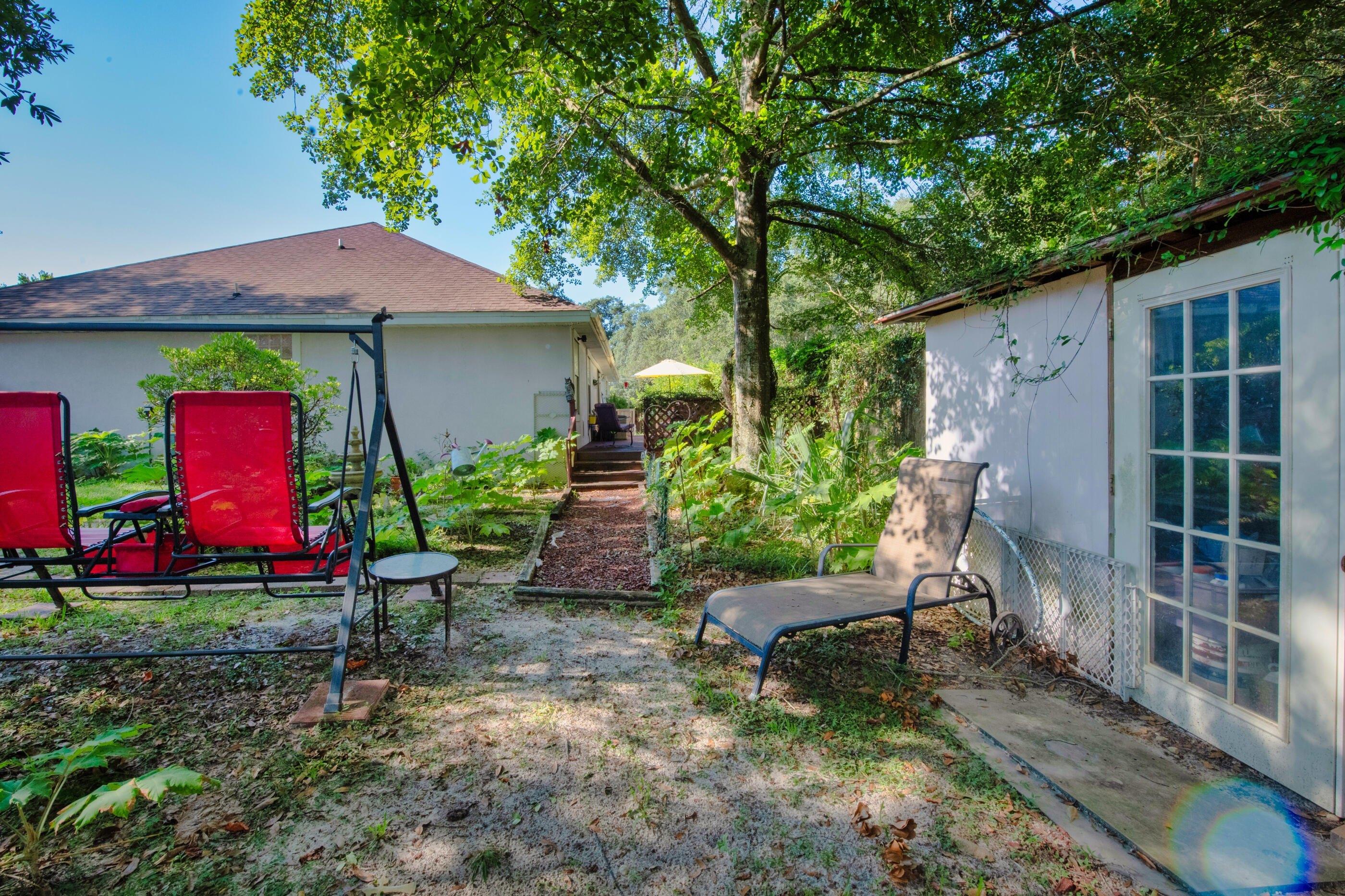 Opal Ct, Fort Walton Beach, FL 32547