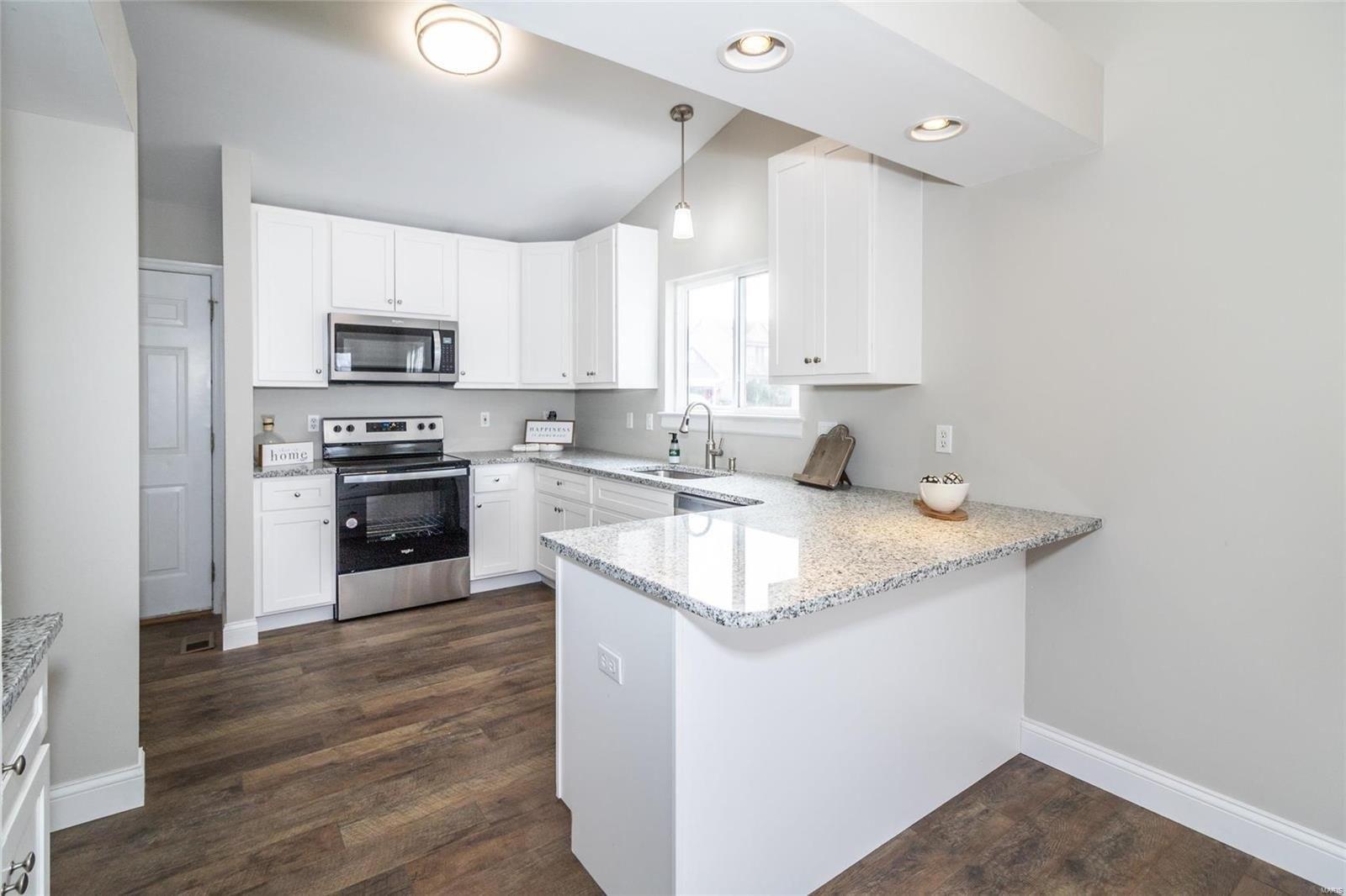 Breakwater Dr, Imperial, MO 63052