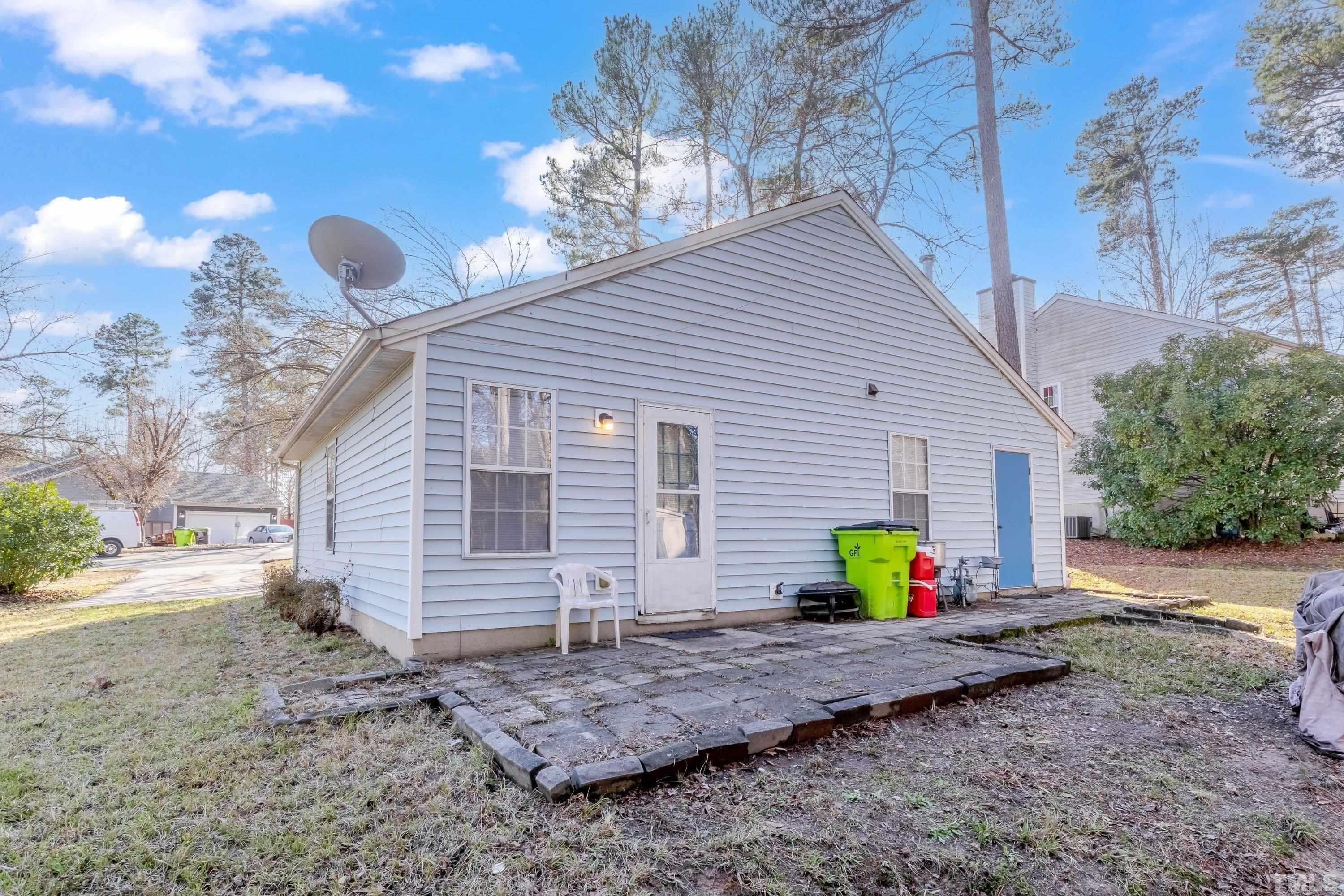 Hadrian Dr, Durham, NC 27703