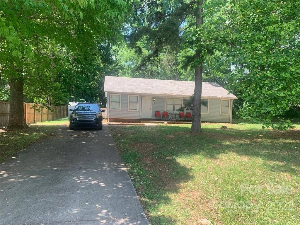 Cedar Dr, Salisbury, NC 28147
