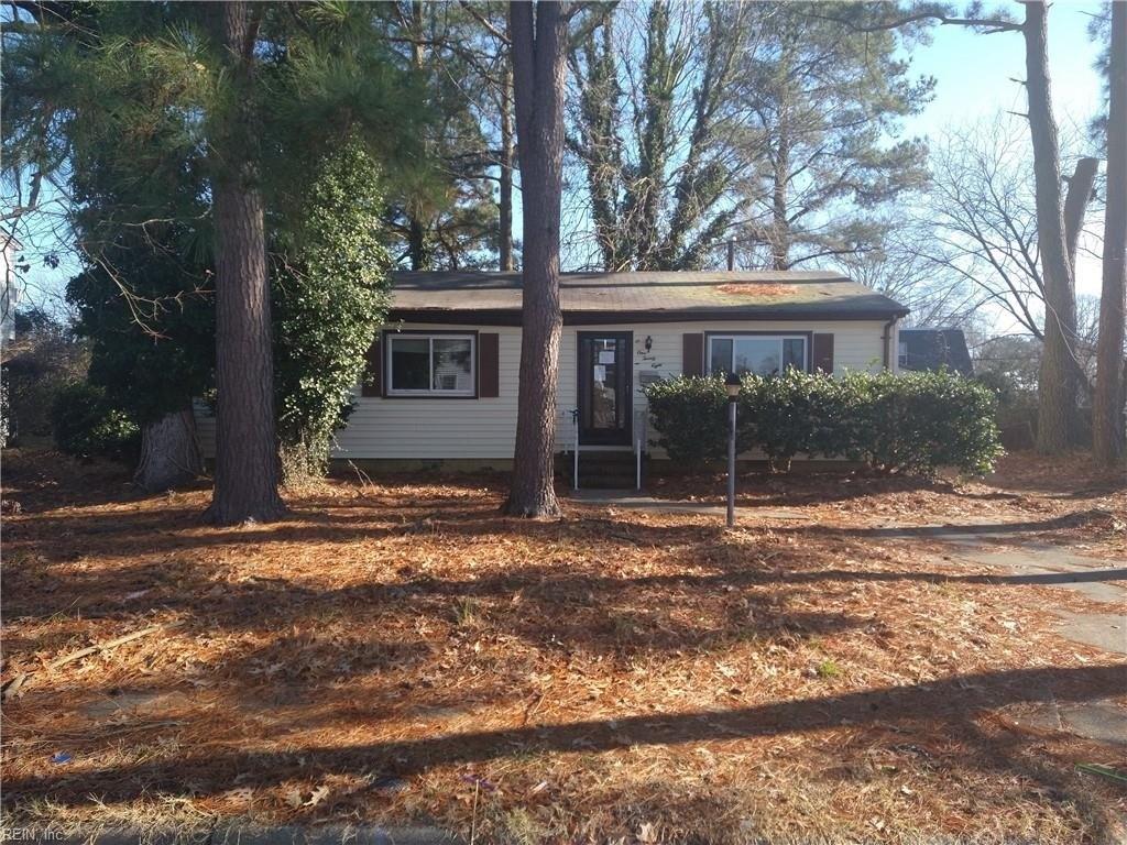Eastlawn Dr, Hampton, VA 23664