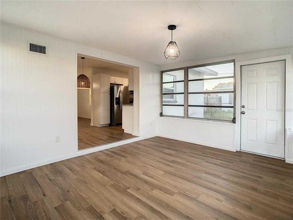 52nd St N, Pinellas Park, FL 33782