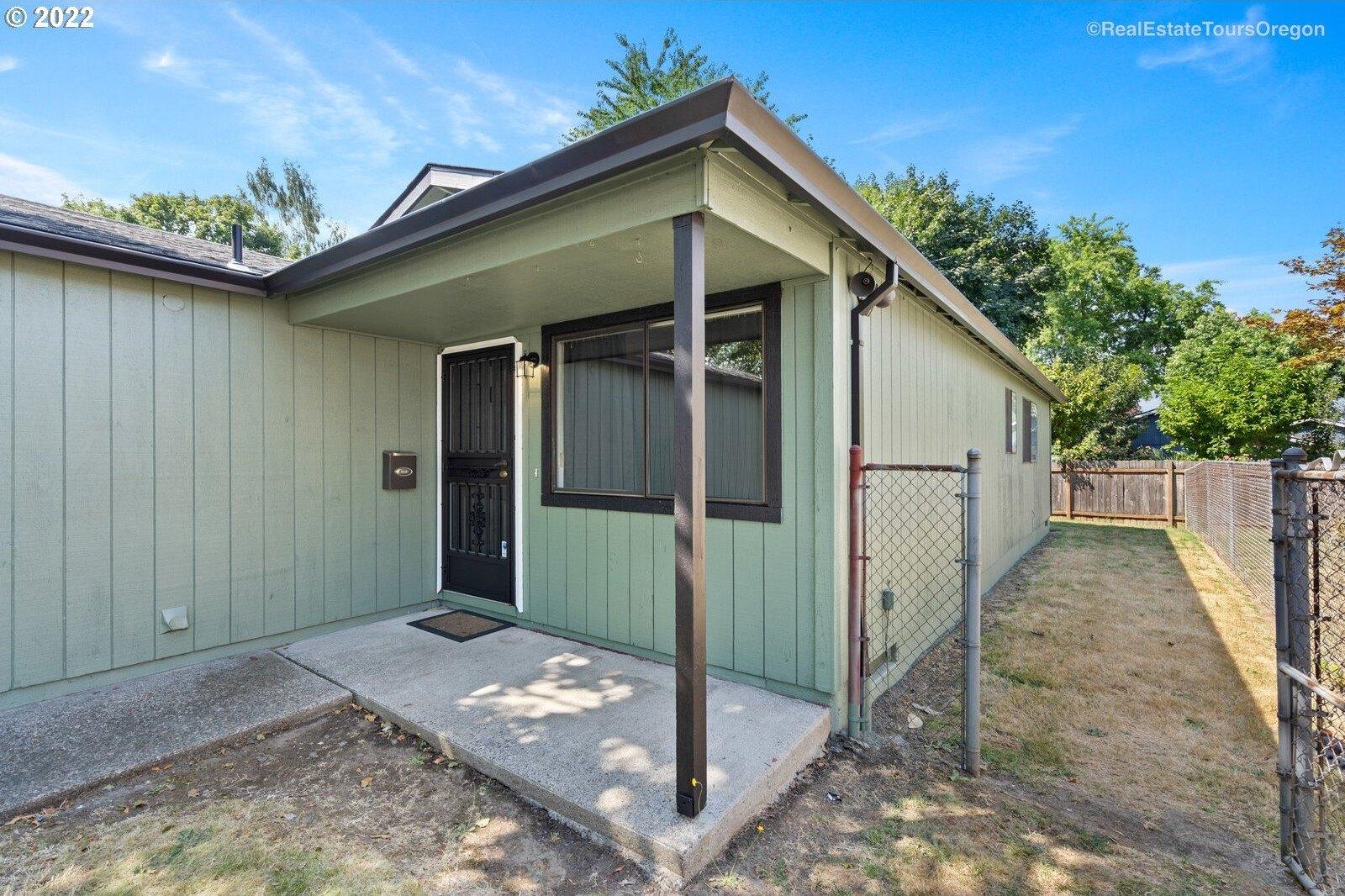 Ne Dekum St, Portland, OR 97211