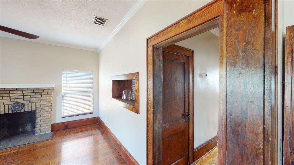 Oakdale Way, Clearwater, FL 33755