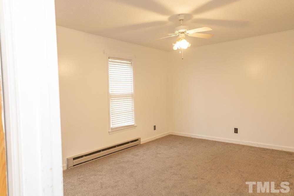 Person St, Oxford, NC 27565