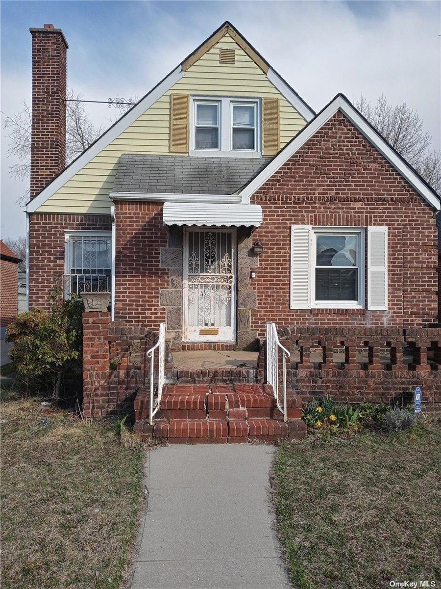 225th St, Cambria Heights, NY 11411