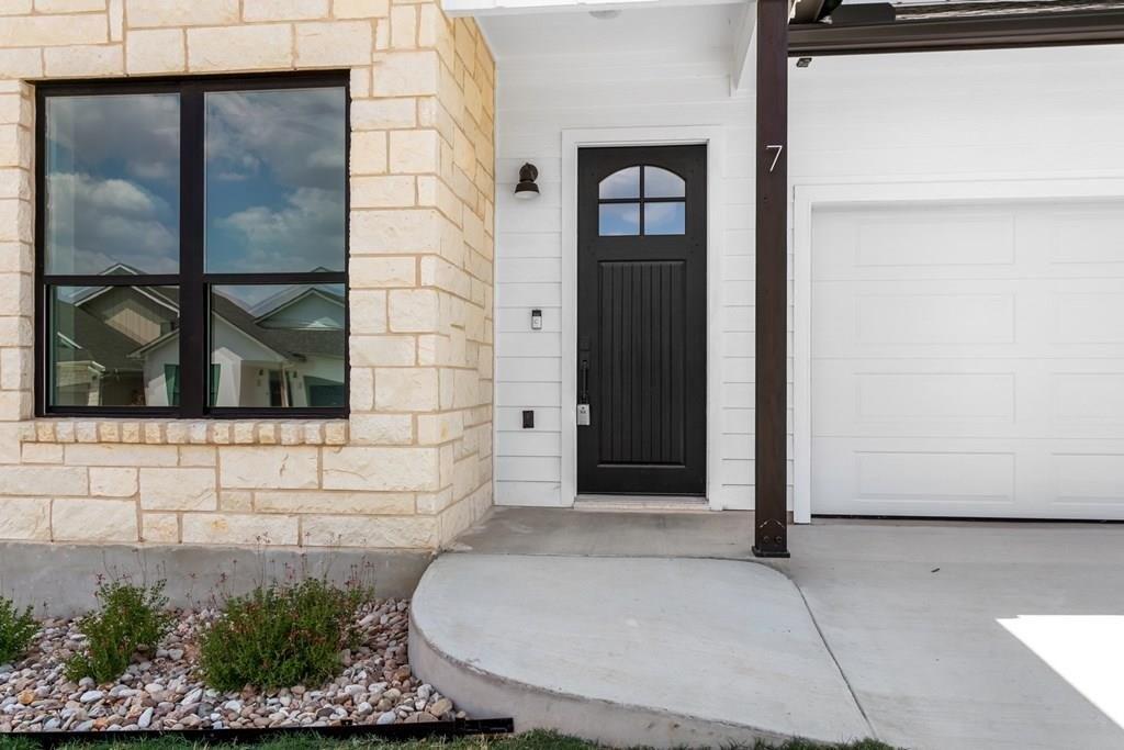 Wedgewood Ln, Fredericksburg, TX 78624