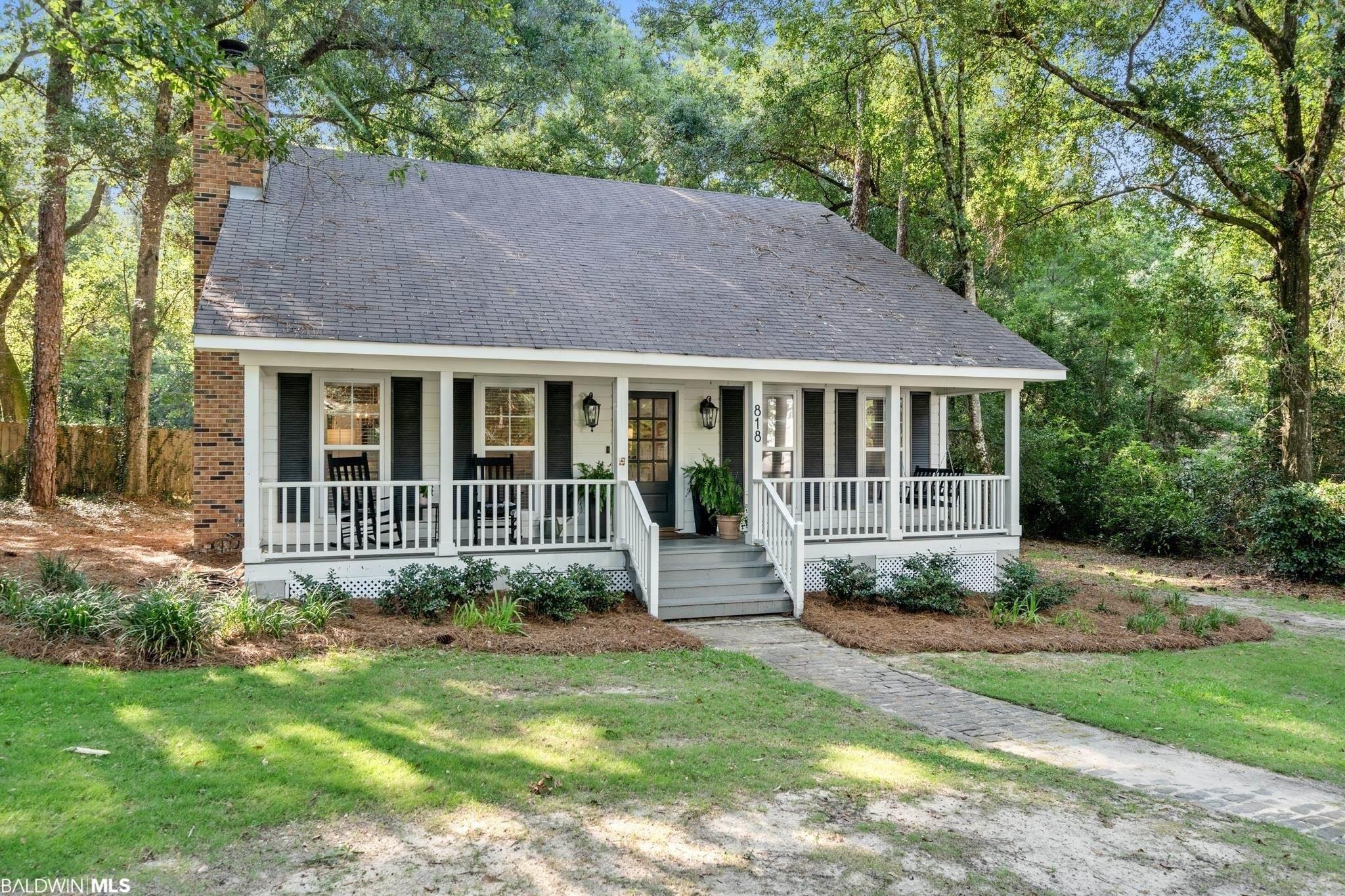 Bon Secour St, Fairhope, AL 36532