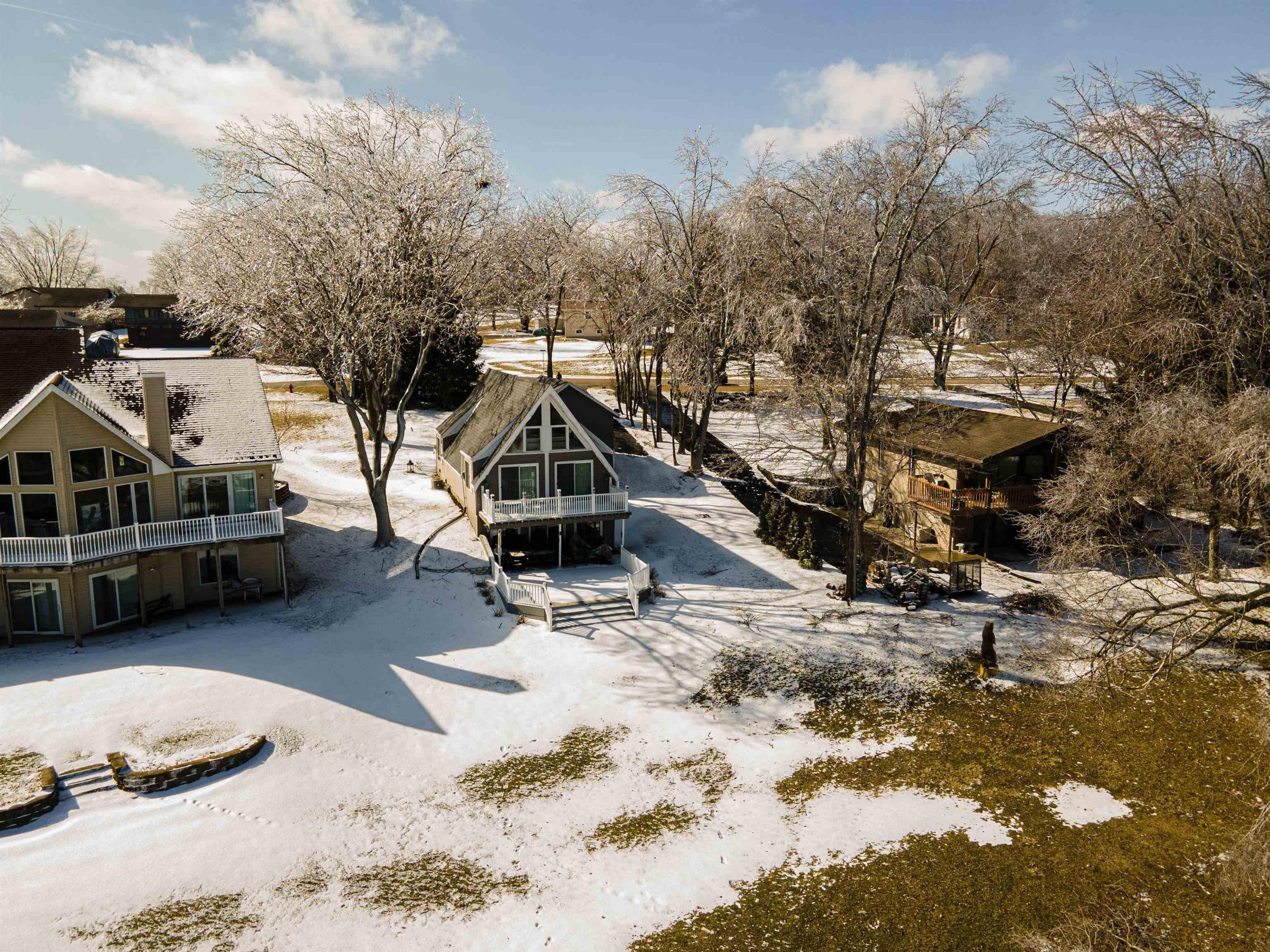 Baintree Rd, Davis, IL 61019