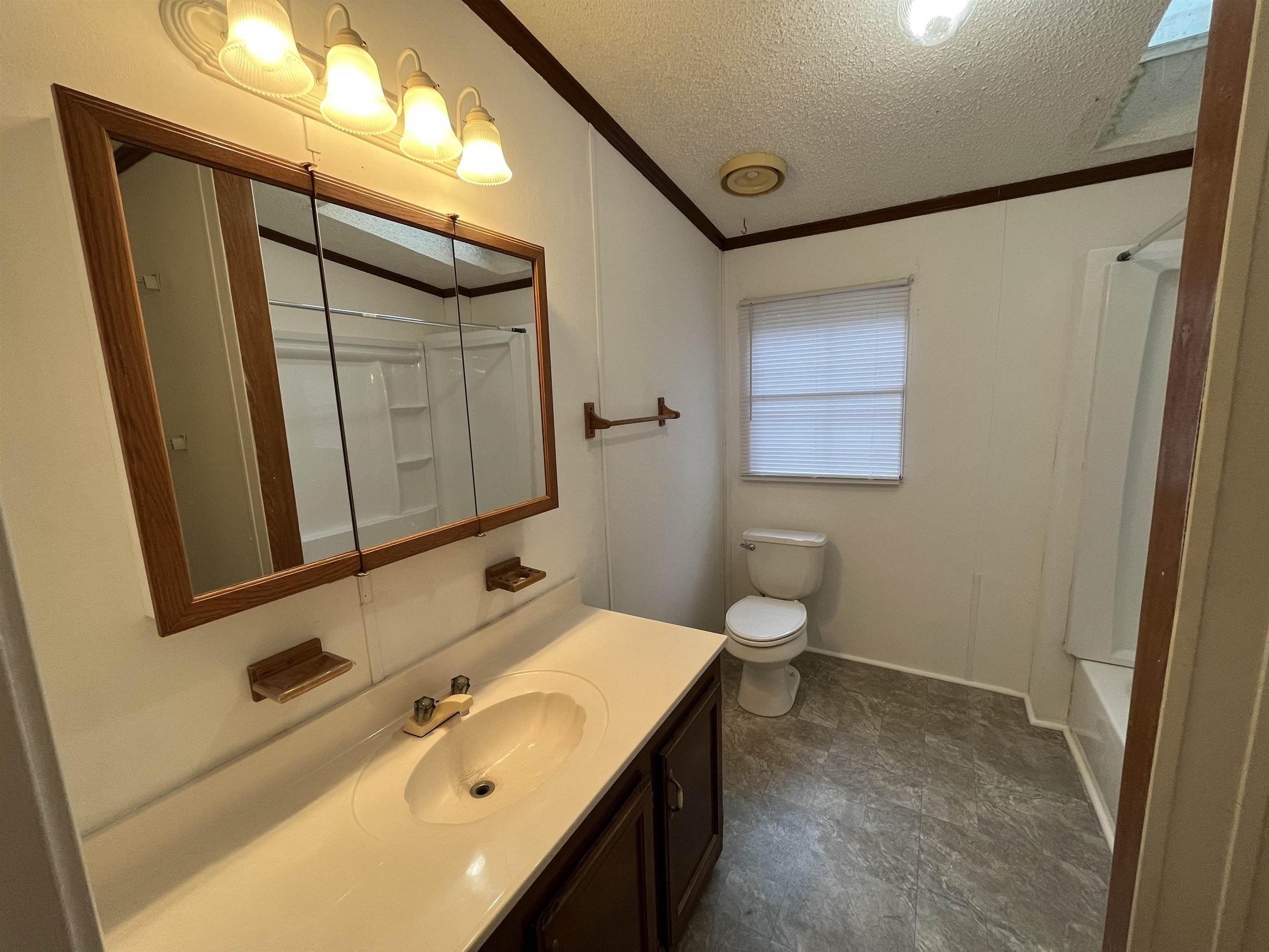 Dogwood Cir, Ellijay, GA 30540
