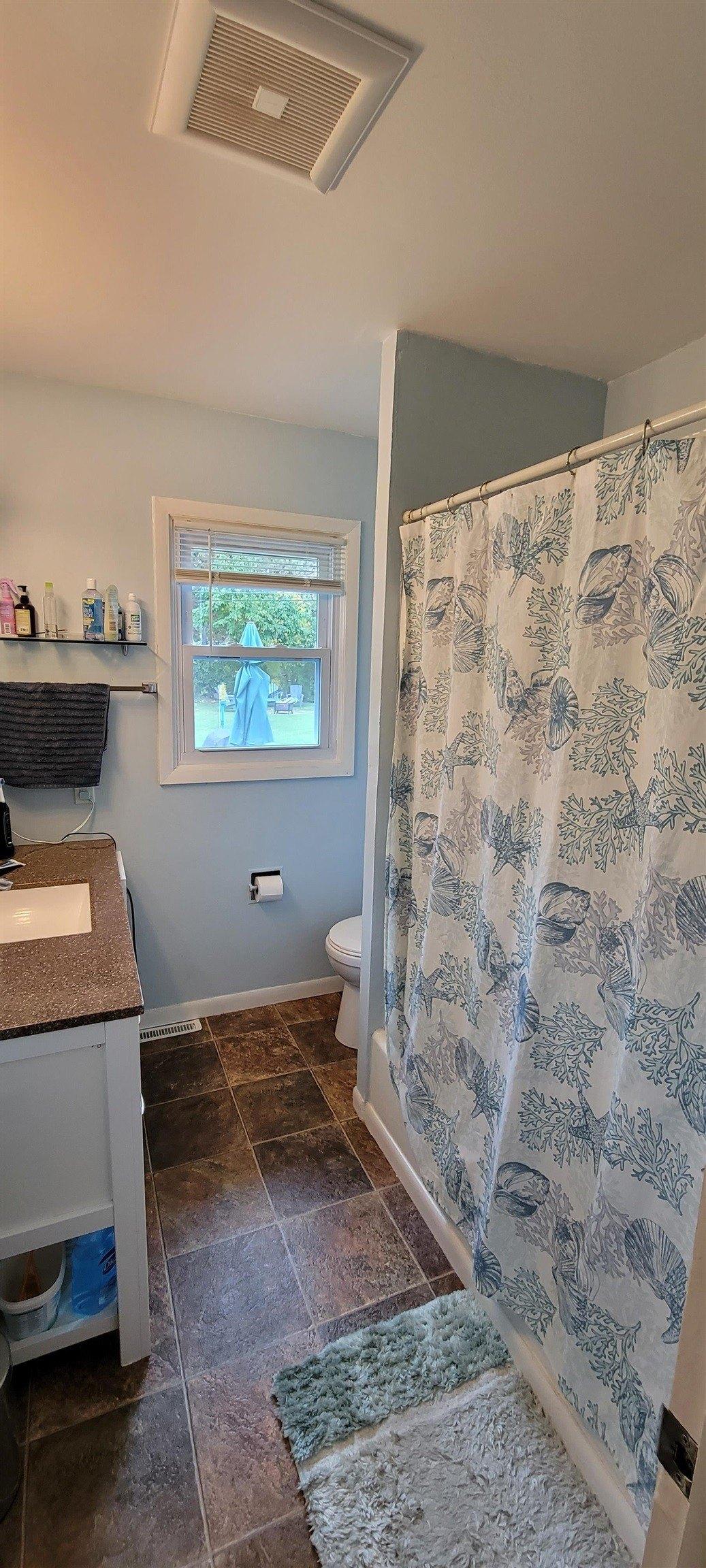 S Pontiac Dr, Janesville, WI 53545