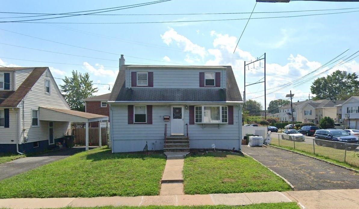 Chandler Ave, Linden, NJ 07036