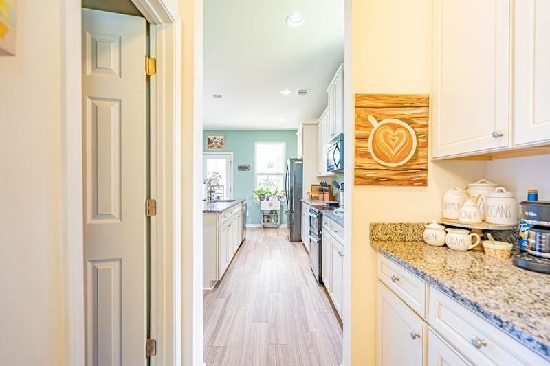 Gazelle Ln, Pooler, GA 31322